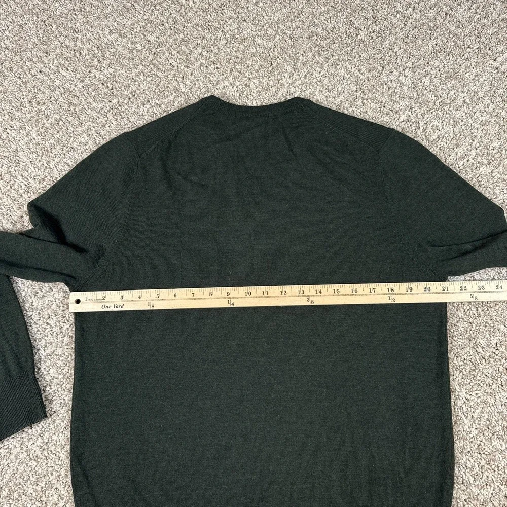 Brooks Brothers Sweater Mens Medium Green Saxxon Wool V Neck Pullover Knit